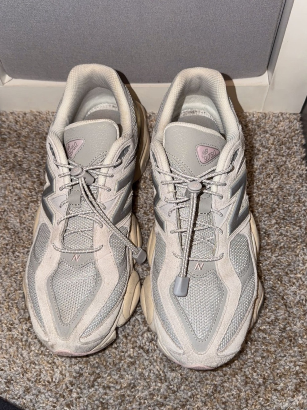 New Balance Women's Light Grey and Pink Athletic Sneakers